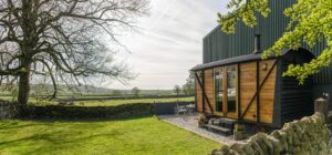 Large Shepherds Hut in the Peak District